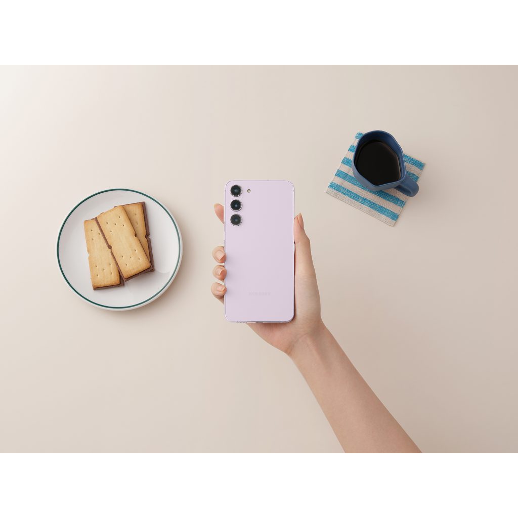 گوشی موبایل سامسونگ مدل Galaxy S23 Plus دو سیم کارت ظرفیت 256 گیگابایت و رم 8 گیگابایت - ویتنام
