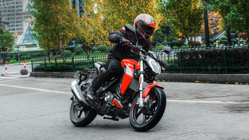 موتورسیکلت بنلی مدل Benelli 180S