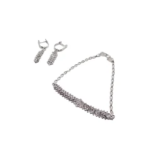 دستبند و گوشواره طلای مارال