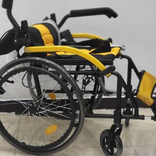 ویلچر آلومینیومی مسافرتی فوشان