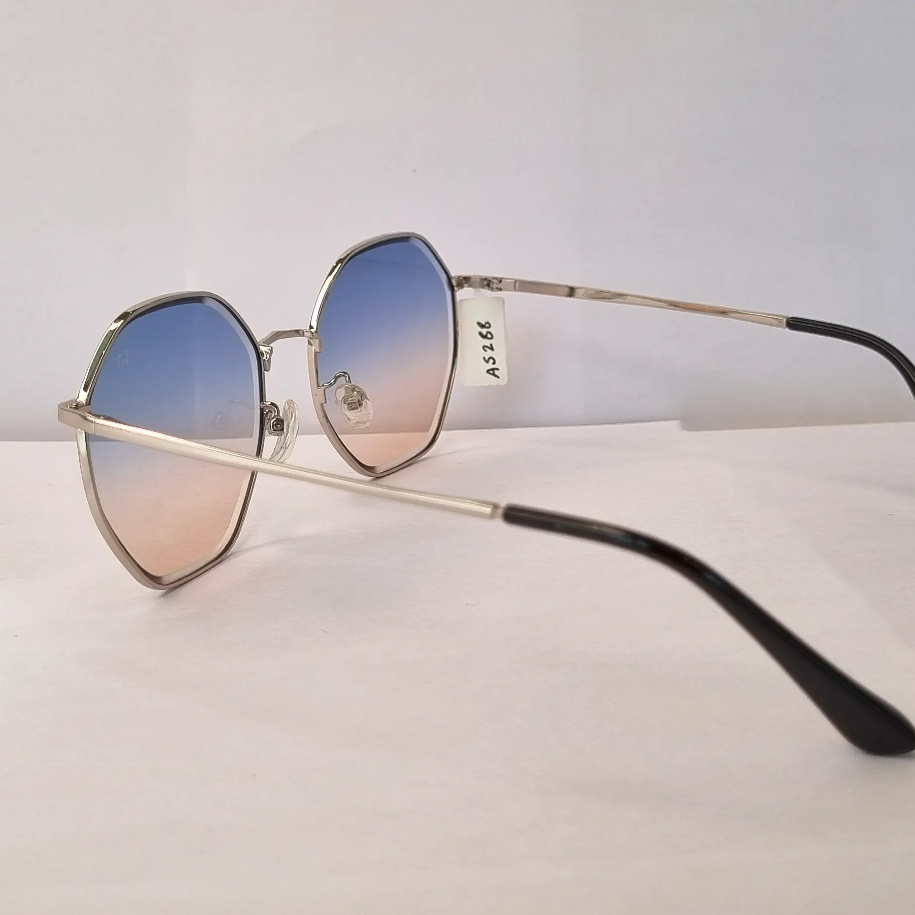 عینک آفتابی مدل Rabert Deniro 2017