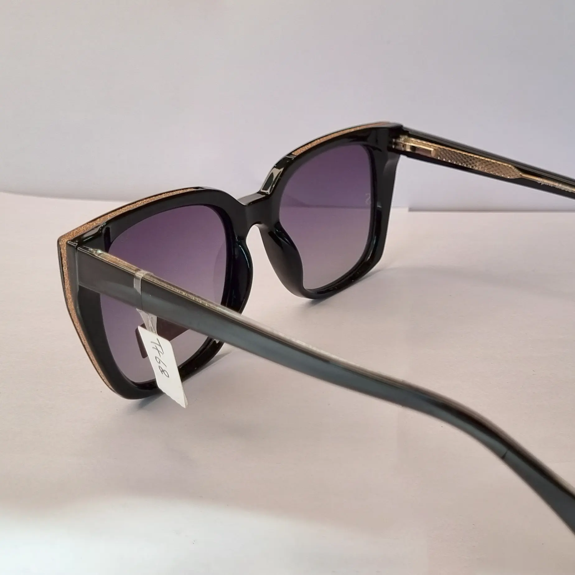 عینک آفتابی زنانه مدل Speret 82101