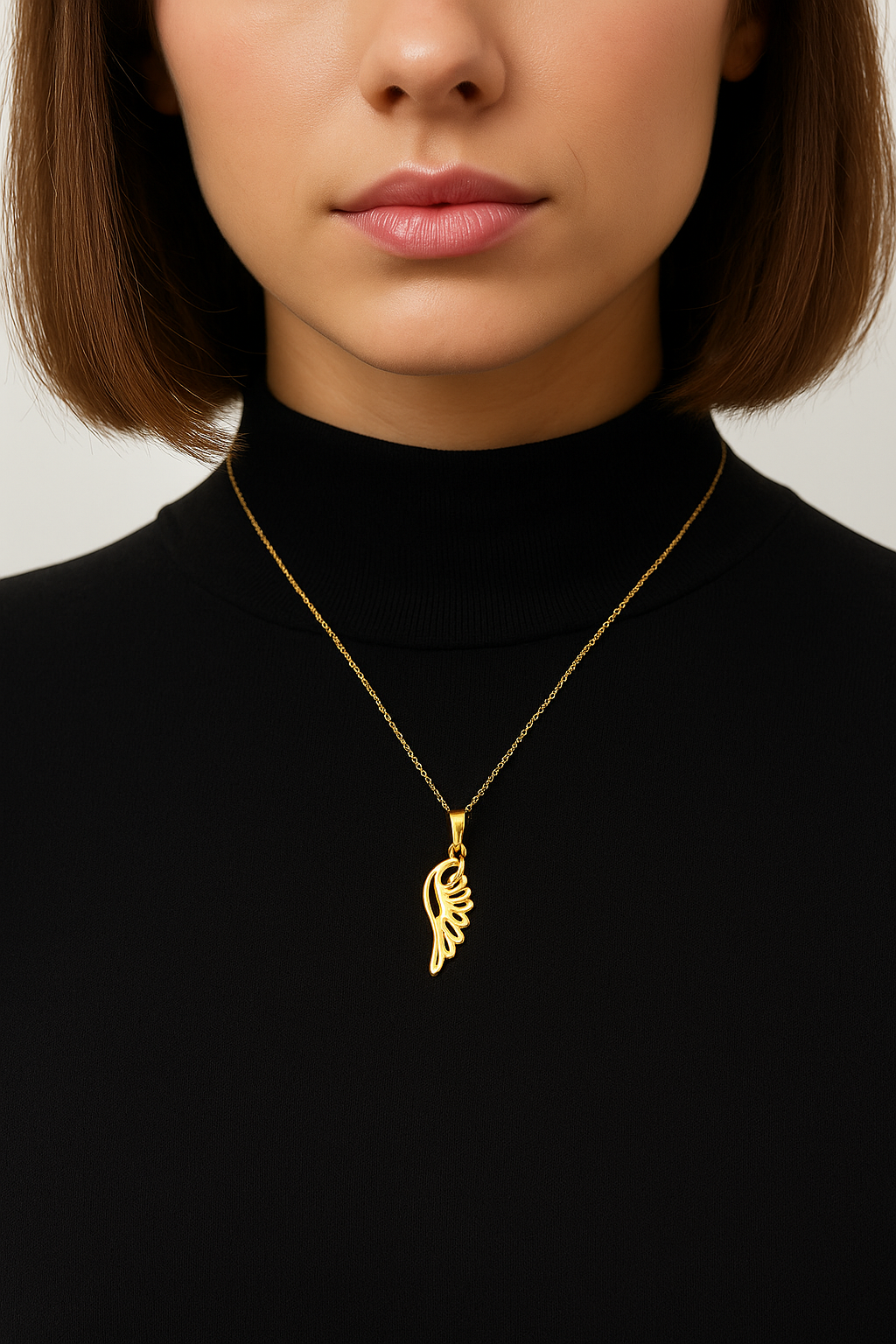 پلاک گردنی طلا مینیمالیست طرح تک بال