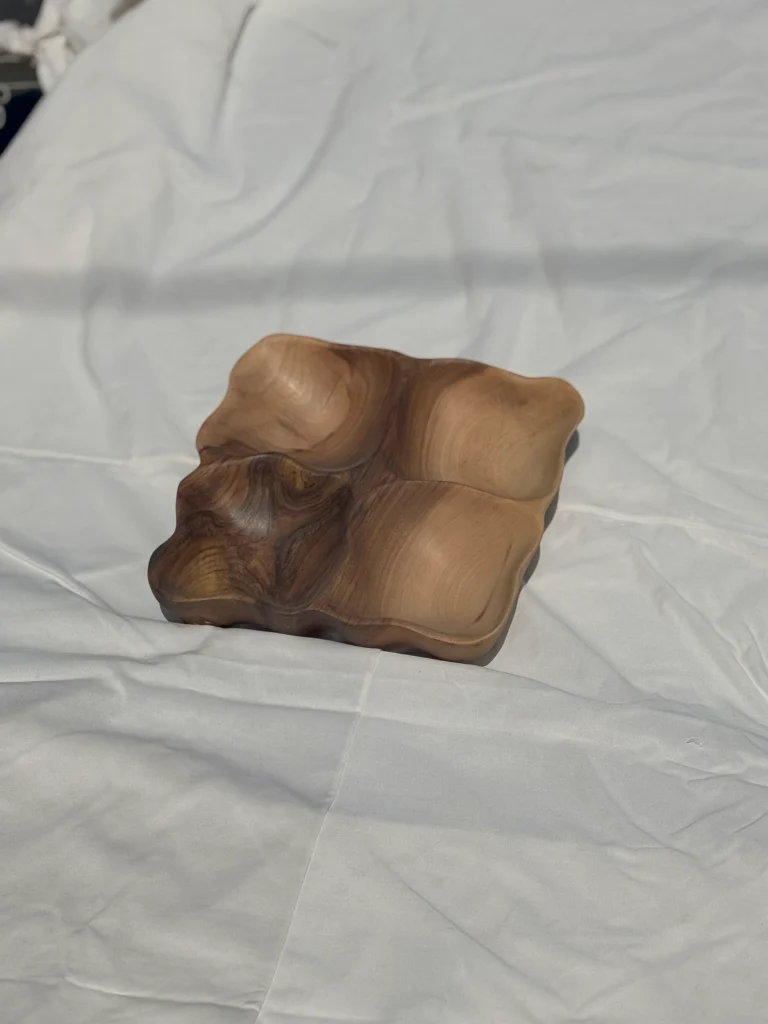 اردو خوری چهار خانه چوبی دست ساز کیو وود کد 3015 چوب گردو طبیعی