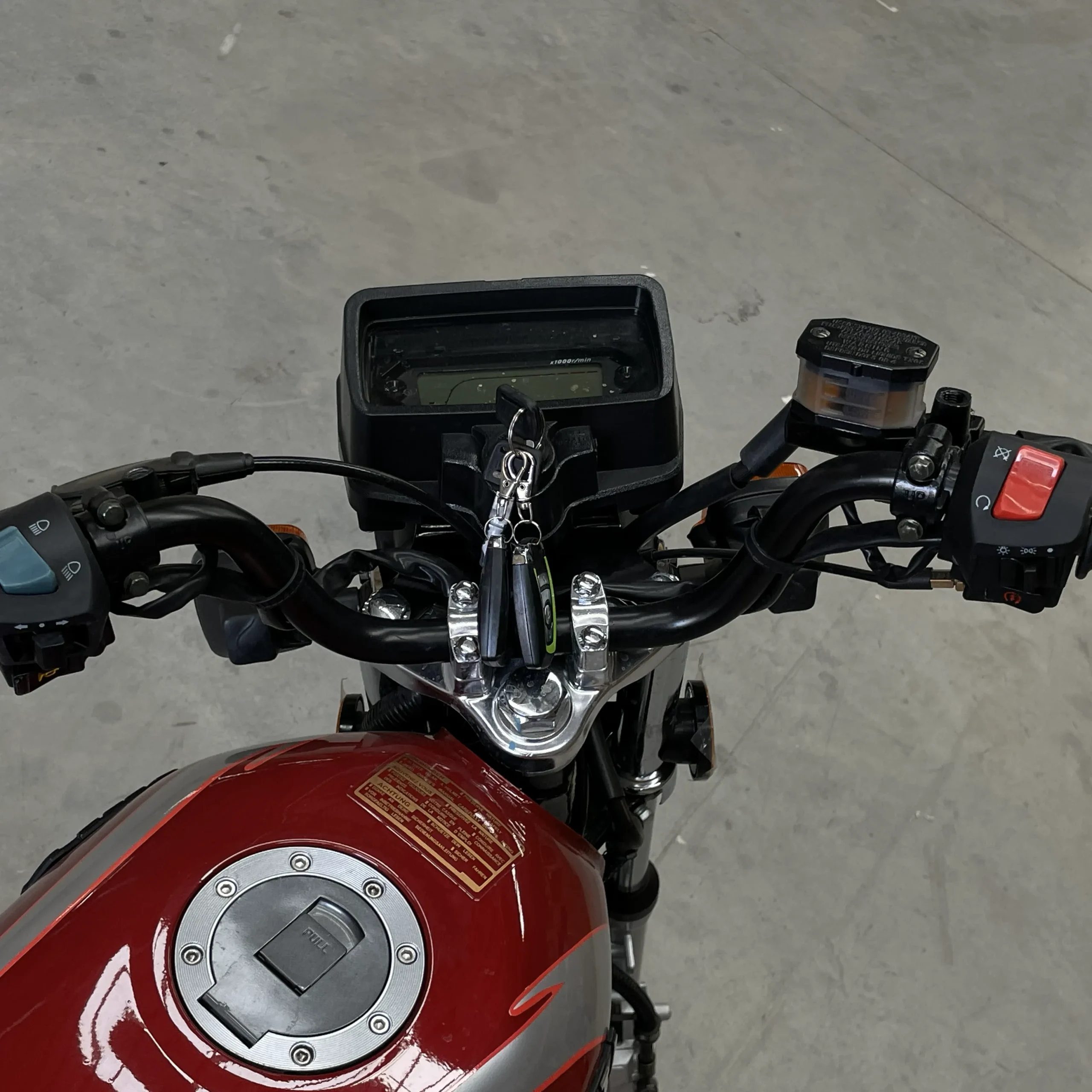 موتور سیکلت آرشیا ۱۵۰ CDI پره ای، ترمز دیسکی،ریموت دار، کیلومتر دیجیتال