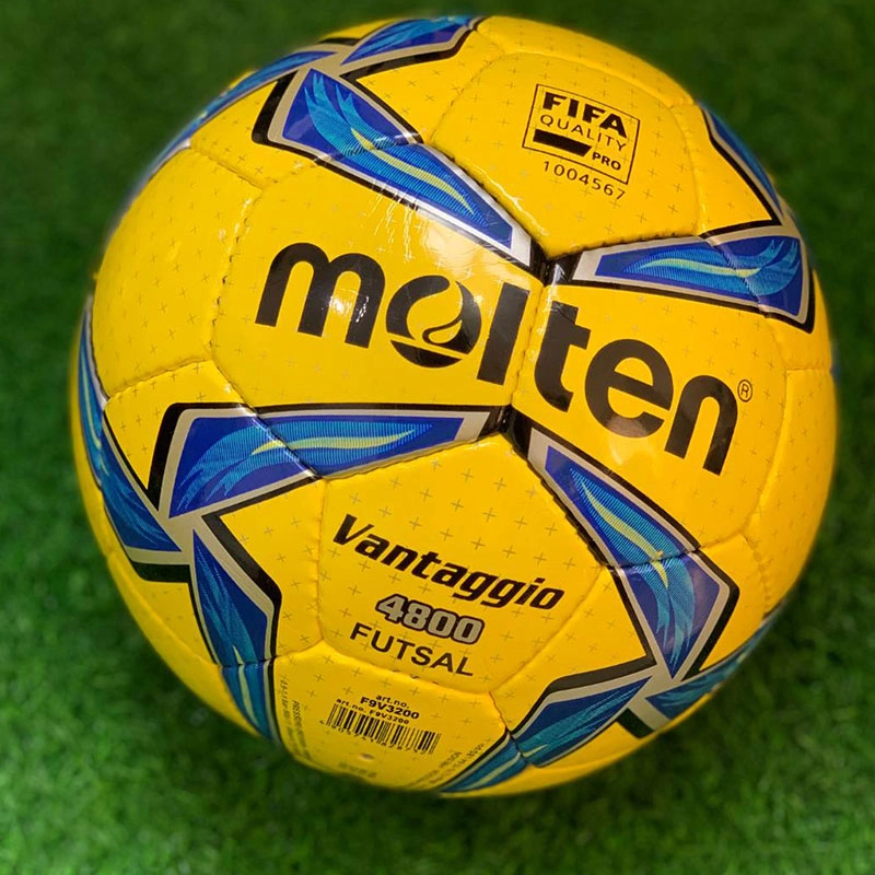 توپ فوتسال تنبل مولتن ونتاجیو 4800 مخصوص سالن ورزشی