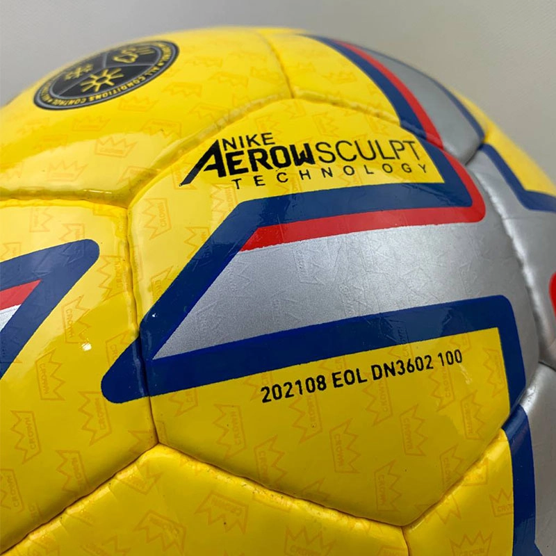 توپ فوتسال نایک فلایت نیمه تنبل ، پرمیر لیگ انگلیس