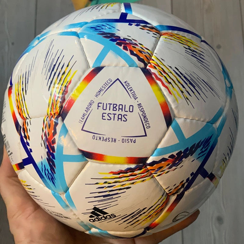 توپ فوتبال سایز ۵ قطر ۲۰۲۲ دوختی