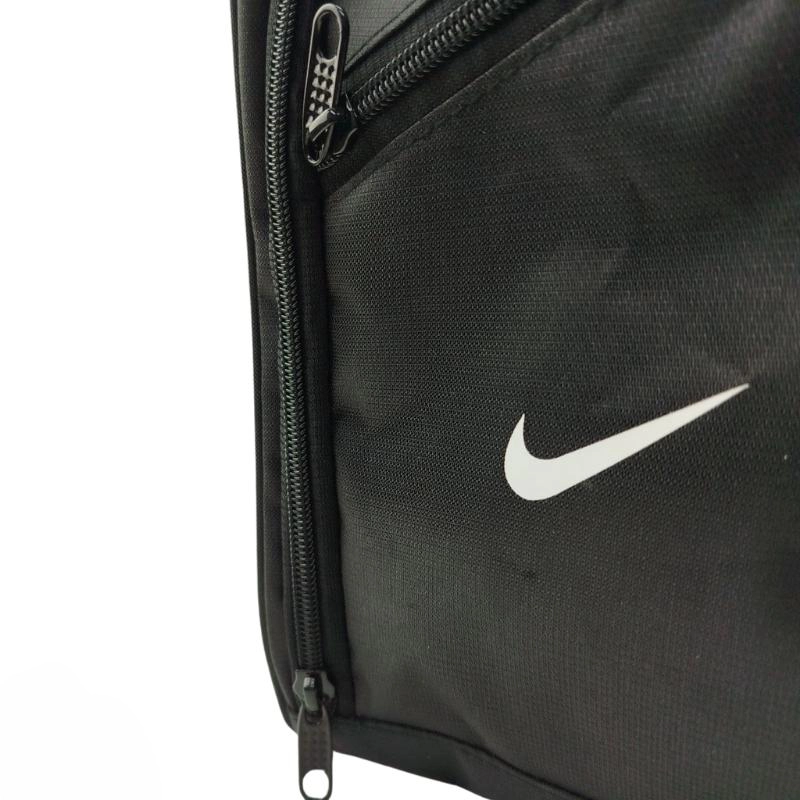 کیف حمل کتانی نایک