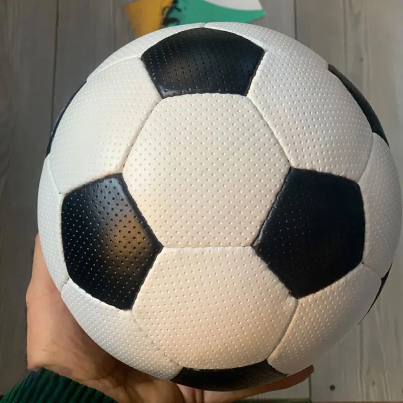 توپ فوتبال سوباسا