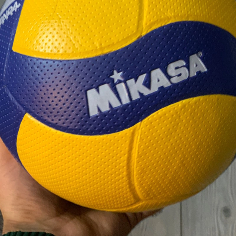 توپ والیبال میکاسا v200w