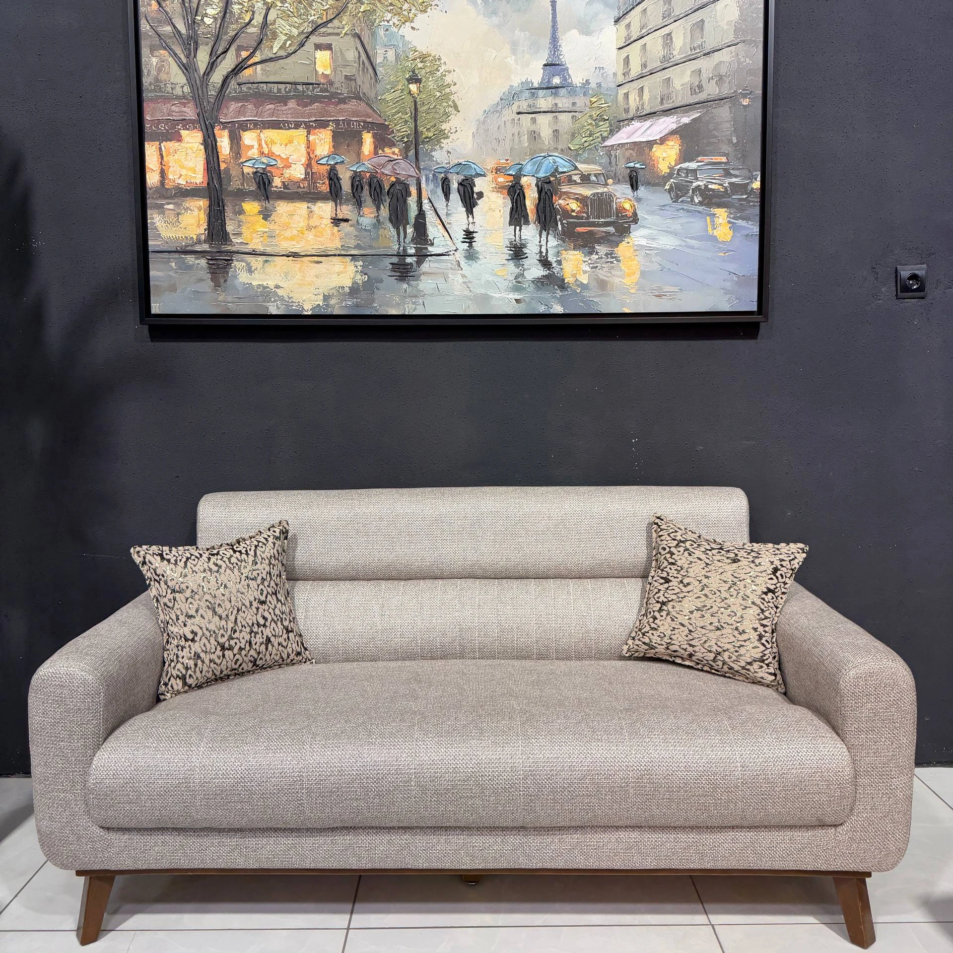 مبل ۸ نفره مینیمال پیکو برند عطا چوب روس