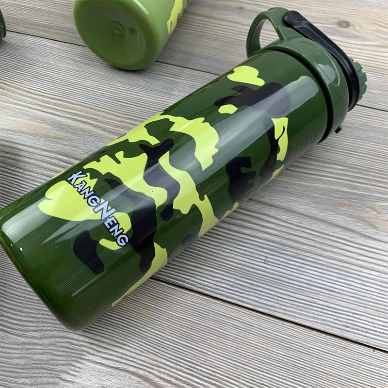 قمقمه ورزشی طرح چیریکی 700 میلی لیتر