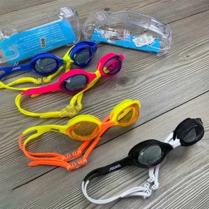 عینک شنا بچه گانه سیلیکونی اسپیدو کد 208