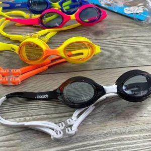 عینک شنا بچه گانه سیلیکونی اسپیدو کد 208