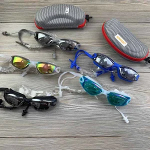 عینک شنا اسپیدو گوش گیر متصل کد 512