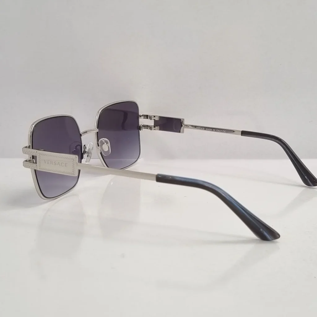 عینک آفتابی مدل Versace 1303 - غیر اصل
