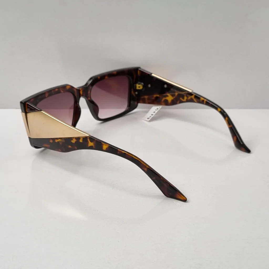 عینک آفتابی Dolce & Gabbana LH 026 غیراصل