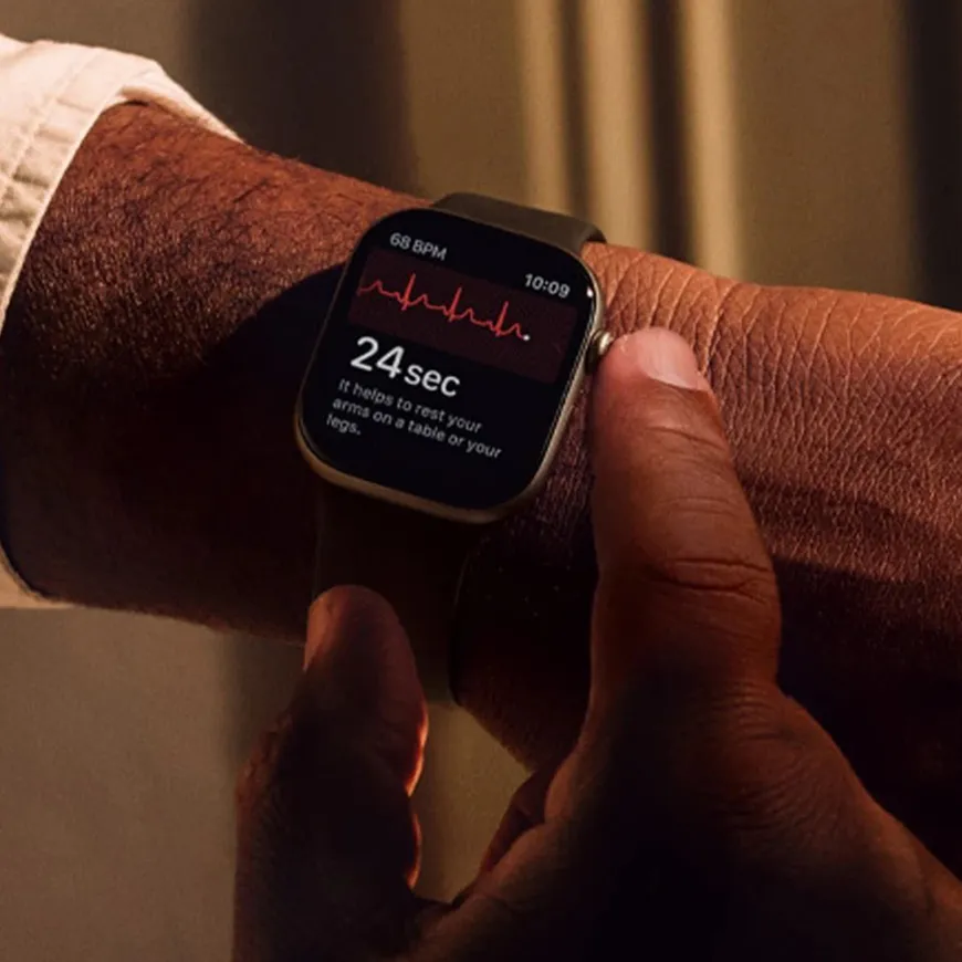 ساعت هوشمند اپل مدل Series 11 Aluminum Case با بند سیلیکونی