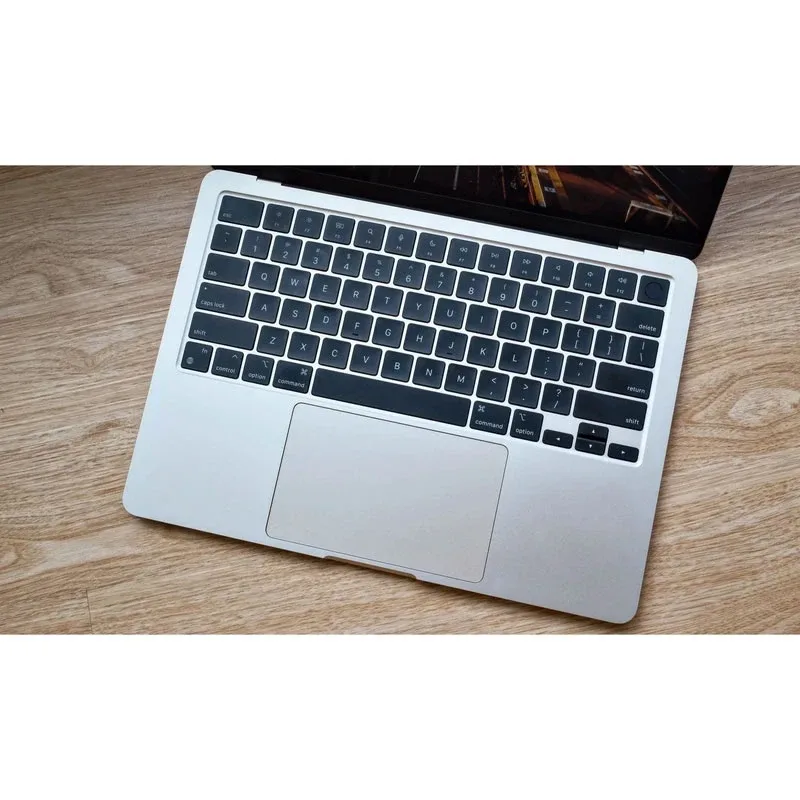 لپ تاپ 13.6 اینچی اپل مدل MacBook Air MDH74 2026 LLA-M5-16GB RAM-512GB SSD
