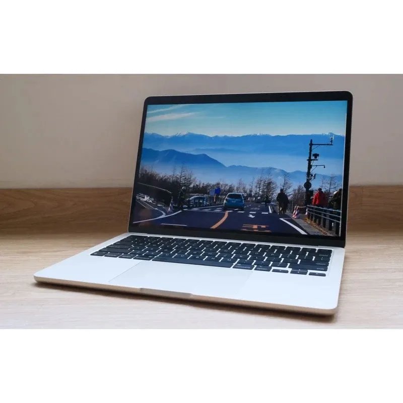 لپ تاپ 13.6 اینچی اپل مدل MacBook Air MDH84 2026 LLA-M5-16GB RAM-1TB SSD