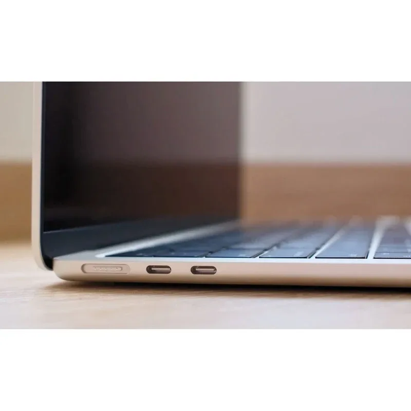 لپ تاپ 13.6 اینچی اپل مدل MacBook Air MDH94 2026 LLA-M5-24GB RAM-1TB SSD
