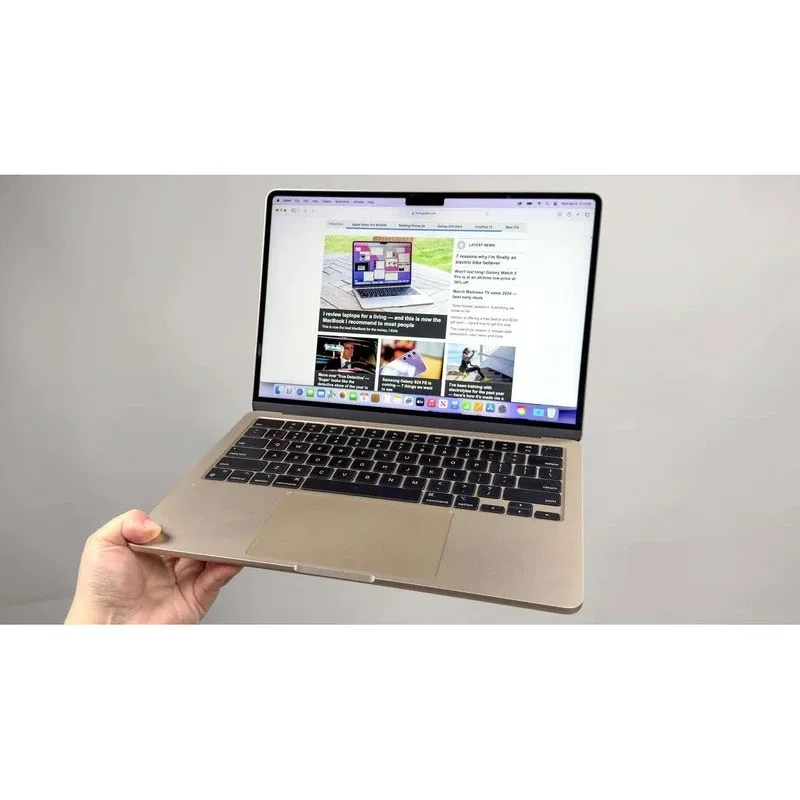 لپ تاپ 13.6 اینچی اپل مدل MacBook Air MDHC4 2026 LLA-M5-16GB RAM-1TB SSD