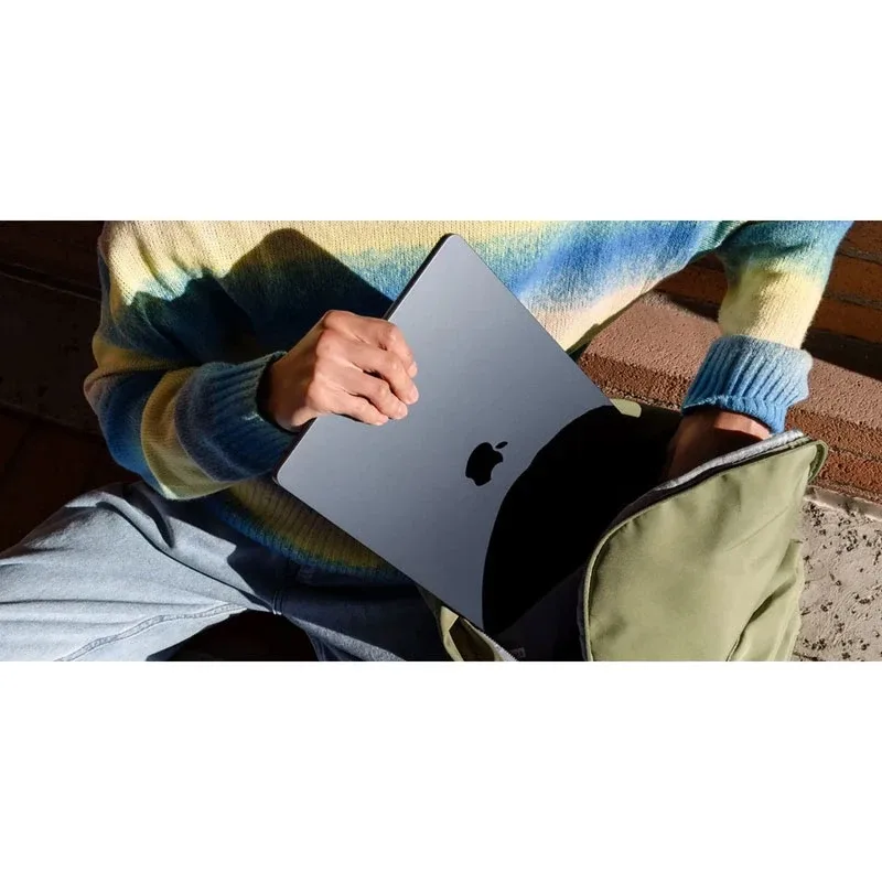 لپ تاپ 15.3 اینچی اپل مدل MacBook Air MDVE4 2026 LLA-M5-16GB RAM-1TB SSD
